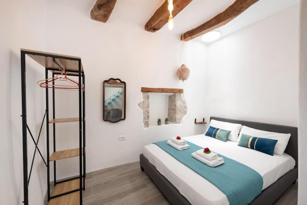 Daphne'S Konaki In Kritsa Agios Nikolaos  Luaran gambar