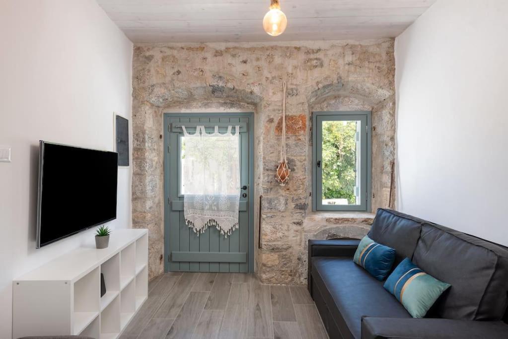 Daphne'S Konaki In Kritsa Agios Nikolaos  Luaran gambar